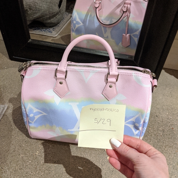 SOLD Louis Vuitton Speedy 30 Bandouliere Escale - Picture 10 of 10